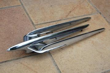 hood ornament embleem Oldsmobile 1949 USA Oldtimer beschikbaar voor biedingen