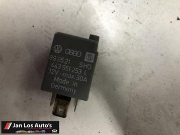 Brandstofpomprelais Audi  80 90 B3 coupe 215 beschikbaar voor biedingen