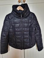 Winterjas Guess maat M, Gedragen, Maat 38/40 (M), Ophalen