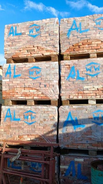 Lampadaire Bricks Beerse Veldhoven Burkes, Enlèvement ou Envoi, Comme neuf, Briques