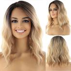 Lace pruik halflang haar met slagen model Venice, Verzenden, Nieuw, Pruik of Haarverlenging