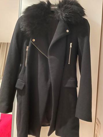 Manteau Zara  disponible aux enchères