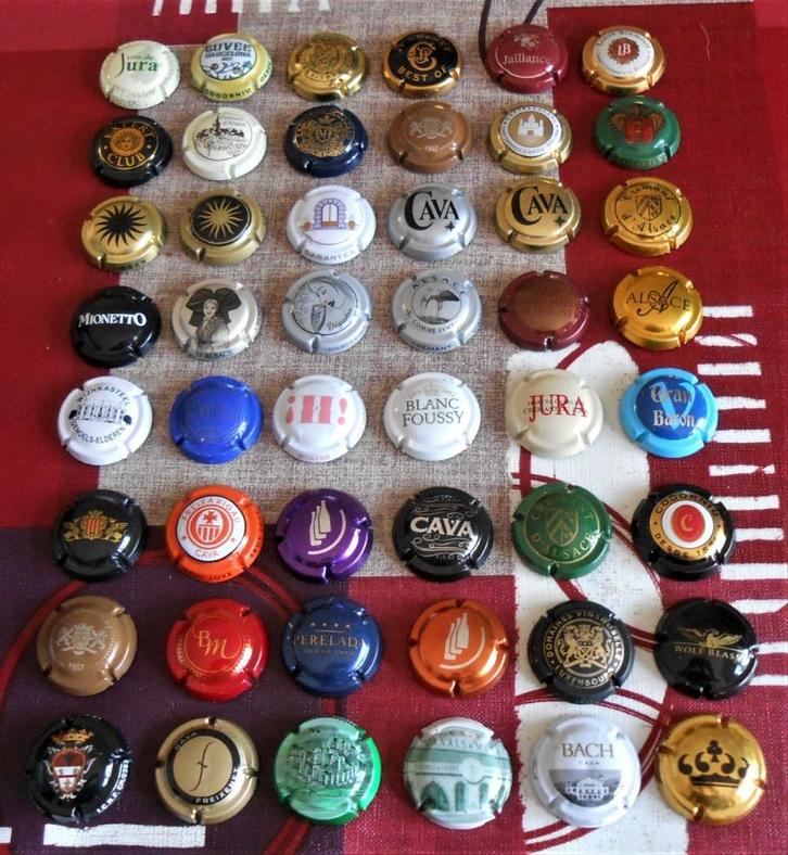 serie van 48 capsules cava's en diverse dranken, Verzamelen, Overige Verzamelen, Gebruikt, Ophalen of Verzenden