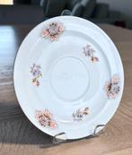 Limoges France Unique / Ronde ondertas / Rond bordje / 17 cm, Verzamelen, Ophalen of Verzenden, Zo goed als nieuw, Porselein, Kop en/of schotel