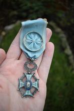 rare Médaille Officier Lettres Arts Sciences, Enlèvement ou Envoi