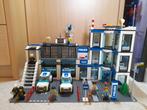Lego city 7498 politiebureau, Ensemble complet, Lego, Utilisé, Enlèvement ou Envoi