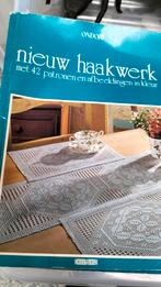 Nieuw en fijn haakwerk - 2 blauwe en deel 2 van het rode, Hobby en Vrije tijd, Ophalen of Verzenden, Zo goed als nieuw
