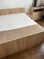 Bed met matras + 2 dressoirs + kaptafel met spiegel, Huis en Inrichting, Ophalen, Gebruikt