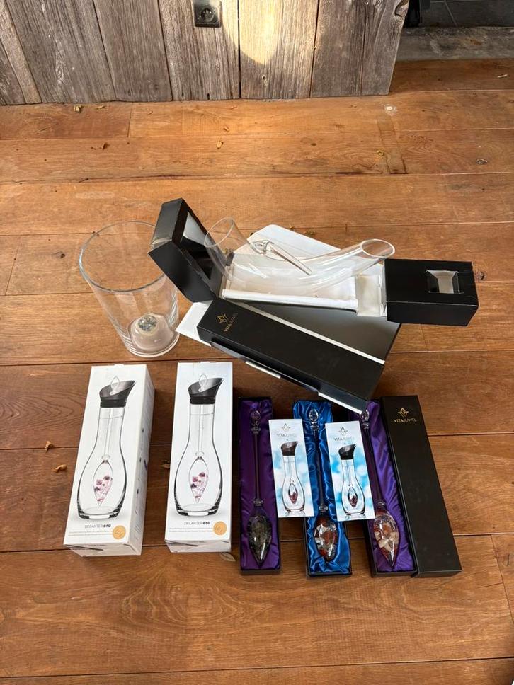Lot Carafes & Accessoires Premium VitaJuwel – État Neuf, Huis en Inrichting, Deurbellen, Zo goed als nieuw, Ophalen of Verzenden
