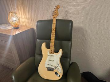 Fender Strarocaster Dan Smith 1982, Musique & Instruments, Instruments à corde | Guitares | Électriques, Enlèvement, Comme neuf