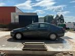VOLKSWAGEN - PASSAT - 2006, Auto's, Volkswagen, Stof, Radio, Zwart, 4 cilinders