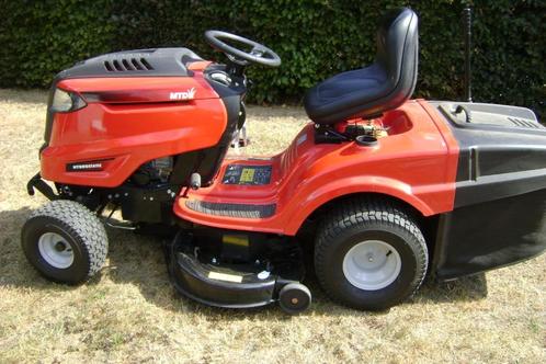 ZITMAAIER ALS NIEUW MET NIEUWE AANHANGWAGEN, Tuin en Terras, Zitmaaiers, Zo goed als nieuw, 90 tot 120 cm, Ophalen