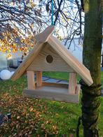 Stevige voeder huisjes, Enlèvement