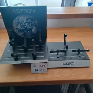 Seiko astron officiële display nieuw in doos beschikbaar voor biedingen