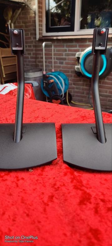 2 supports de table Bose UTS-20 noirs, Enlèvement ou Envoi, Comme neuf, Bose