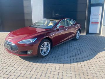 Supercharge sans signature Tesla S85, garantie de 2 ans disponible aux enchères