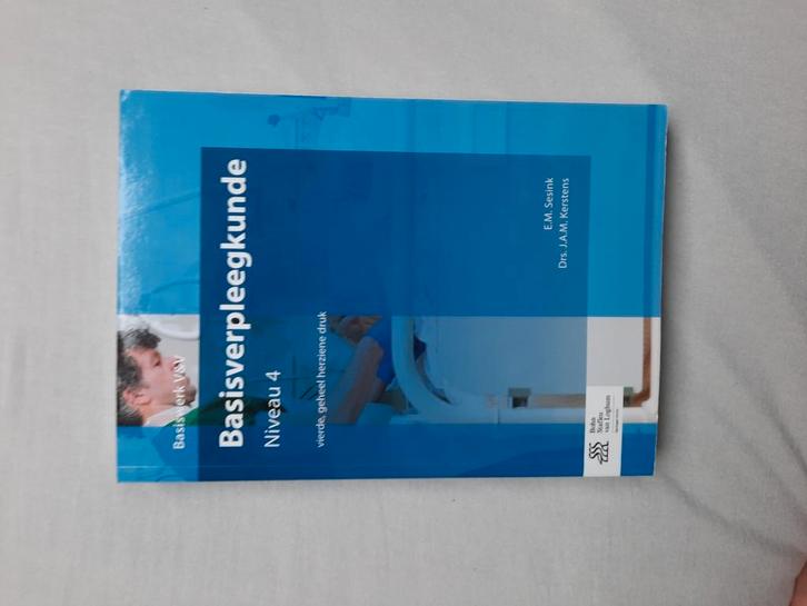 Basisverpleegkunde - Niveau 4, Boeken, Wetenschap, Zo goed als nieuw, Ophalen
