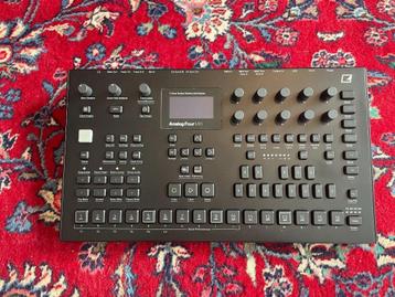 Elektron Analog Four mk2, Enlèvement, Comme neuf, Autres marques, Avec connexion MIDI