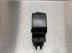 RAAMSCHAKELAAR Nissan Navara (D40) (01-2005/07-2010), Gebruikt, Nissan