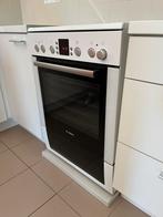 Oven met keramische plaat, Elektronische apparatuur, Kookplaten, Ophalen, Keramisch, 4 kookzones, Zo goed als nieuw