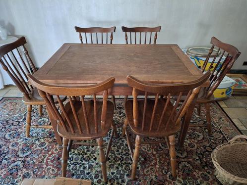 Massieve houten eettafel met 6 stoelen – uitschuifbaar, Huis en Inrichting, Complete eetkamers, Zo goed als nieuw, Ophalen