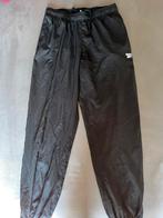 Reebok broek ( zwart ) ( maat M ), Maat 48/50 (M), Zwart, Ophalen of Verzenden, Zo goed als nieuw