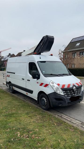 Renault master hoogtewerker, Auto's, Bestelwagens en Lichte vracht, Bluetooth, Euro 6, Renault, Bedrijf
