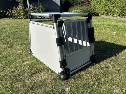 Trixie Hondenbench Aluminium Maat M-L: L 90 x B 63 x H 65 cm, Dieren en Toebehoren, Transportboxen, Zo goed als nieuw, Ophalen
