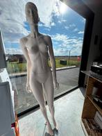 5 bonami vrouwen mannequins, Zakelijke goederen, Kantoor en Winkelinrichting | Winkel en Inventaris, Ophalen