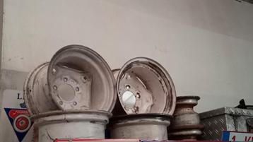Achtervelgen Wheel horse 12 inch  beschikbaar voor biedingen