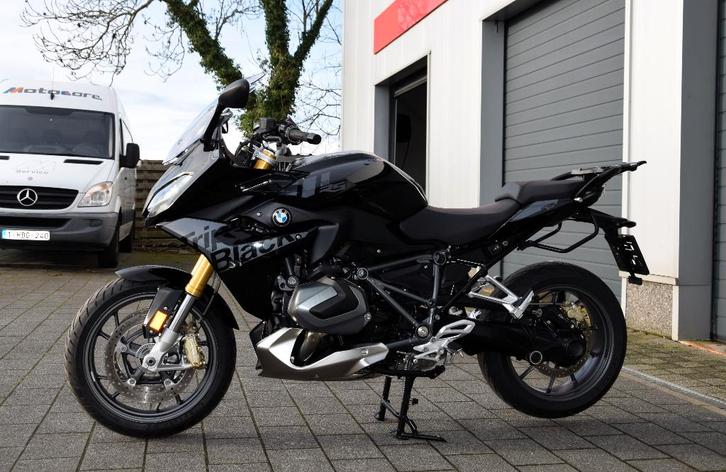 BMW R1250RS Triple Black, Motoren, Motoren | BMW, Bedrijf, Sport, meer dan 35 kW, 2 cilinders, Motorrijbewijs A, ABS, Cardan-aandrijving