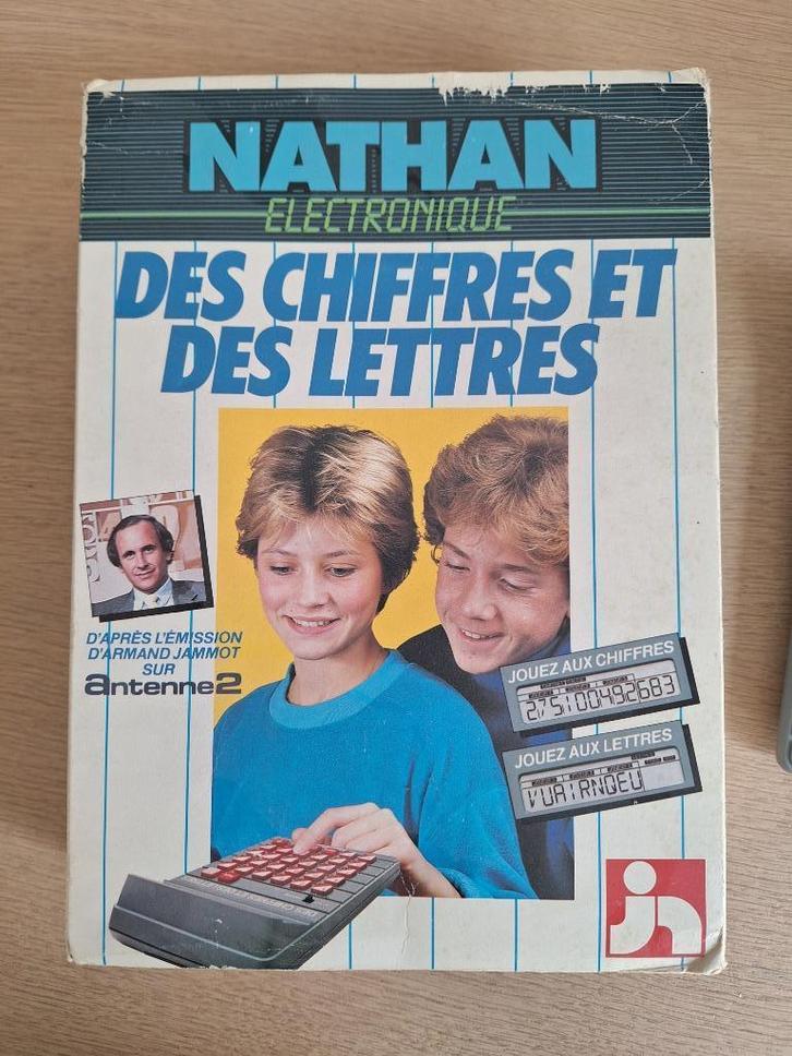 "Des chiffres et des lettres" Jeu électronique Nathan, Kinderen en Baby's, Speelgoed | Educatief en Creatief, Gebruikt, Elektronica