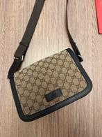 Gucci tas conditie 8,5 /10 verkocht met doos, Handtassen en Accessoires, Beige, Zo goed als nieuw, Leer, Ophalen