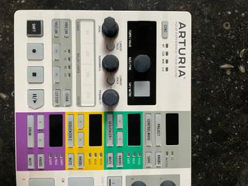 Arturia Beatstep Pro beschikbaar voor biedingen