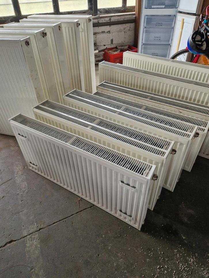 Verwarming radiatoren, Doe-het-zelf en Bouw, Verwarming en Radiatoren, Zo goed als nieuw, Ophalen