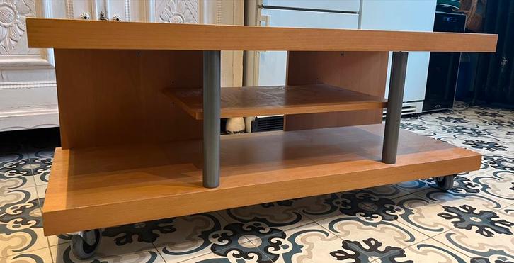 Meuble télé sur roulettes, Huis en Inrichting, Kasten |Televisiemeubels, Gebruikt, Minder dan 100 cm, 100 tot 150 cm, 25 tot 50 cm