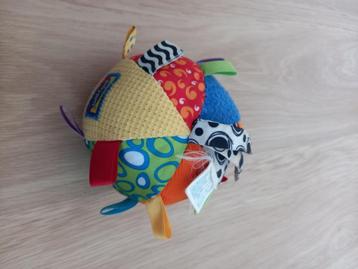Playgro pluche activiteitenbal beschikbaar voor biedingen