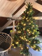 Kunstkerstboom Royal Christmas 210cm met LED & Smart Adapter, Diversen, Onbekend (nieuw artikel gekocht binnen de EU via veiling)