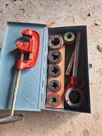 virax et autres, Enlèvement, Comme neuf