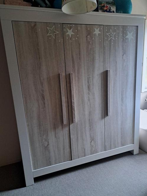 Kleerkast + commode, Huis en Inrichting, Kasten | Dressoirs, Ophalen
