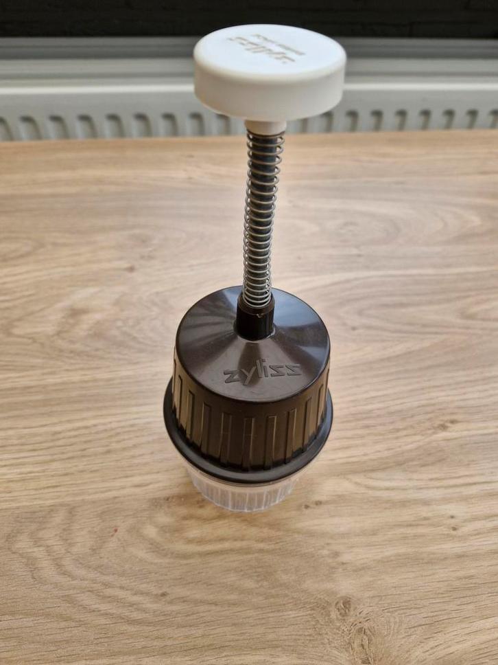 Zyliss uien en kruidensnijder, Huis en Inrichting, Overige Huis en Inrichting, Gebruikt, Ophalen of Verzenden