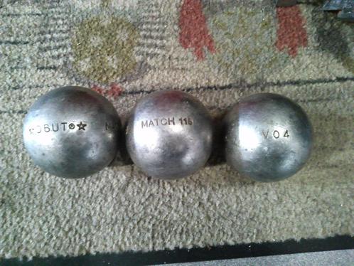 3 petanqueballen (* BUT R*) komen overeen met 15 .v04. 700/1, Sport en Fitness, Bowlen, Gebruikt, Bal, Ophalen