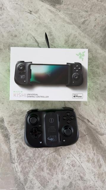 Razer kishi universal gaming controller for iphone beschikbaar voor biedingen