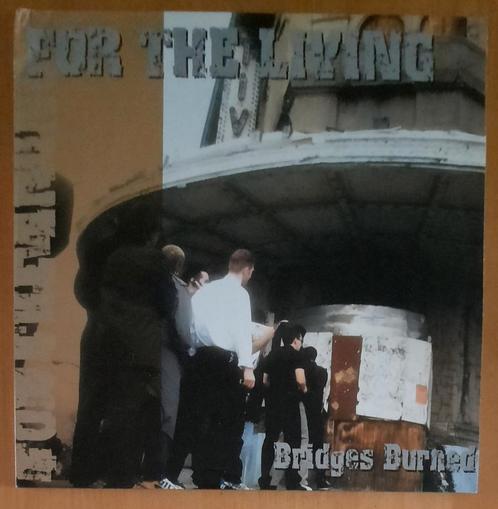 For The Living – Bridges Burned  vinyl LP, Cd's en Dvd's, Vinyl | Hardrock en Metal, Zo goed als nieuw, Ophalen of Verzenden