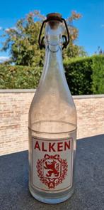 Oude glazen fles met logo Alken, Verzamelen, Biermerken, Ophalen of Verzenden, Zo goed als nieuw, Flesje(s), Overige merken