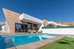 Elegante nieuwbouwvilla gelegen in bruisende omgeving,Spanje, 304 m², Spanje, Woonhuis