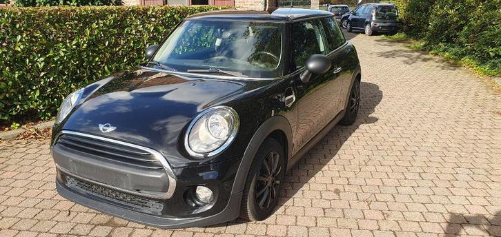 Mini One Benzine (2016) - EXPORT PRIJS!, Auto's, Mini, Particulier, One, ABS, Airbags, Airconditioning, Boordcomputer, Centrale vergrendeling