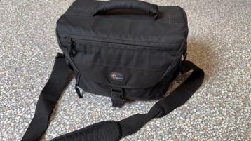 Lowepro Nova 190AW fototas beschikbaar voor biedingen