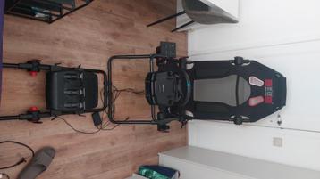 G29 racing wheel en next lever playseat gt beschikbaar voor biedingen