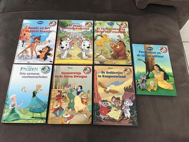 7 x boekje Disney Boekenclub., Boeken, Sprookjes en Fabels, Zo goed als nieuw, Ophalen of Verzenden